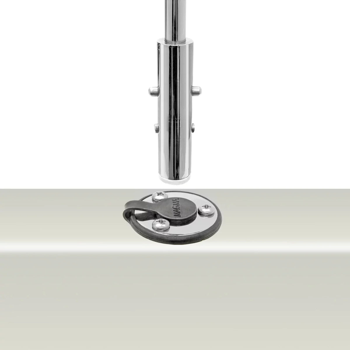 Magma Marine Kettle® Locking Flush Deck Sizeocket Mount