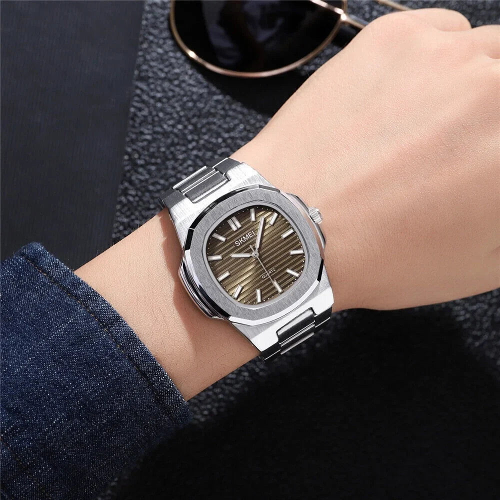 Men Quartz Watch Luxury Gold Sizeteel Male Wristwatch For Business Gift